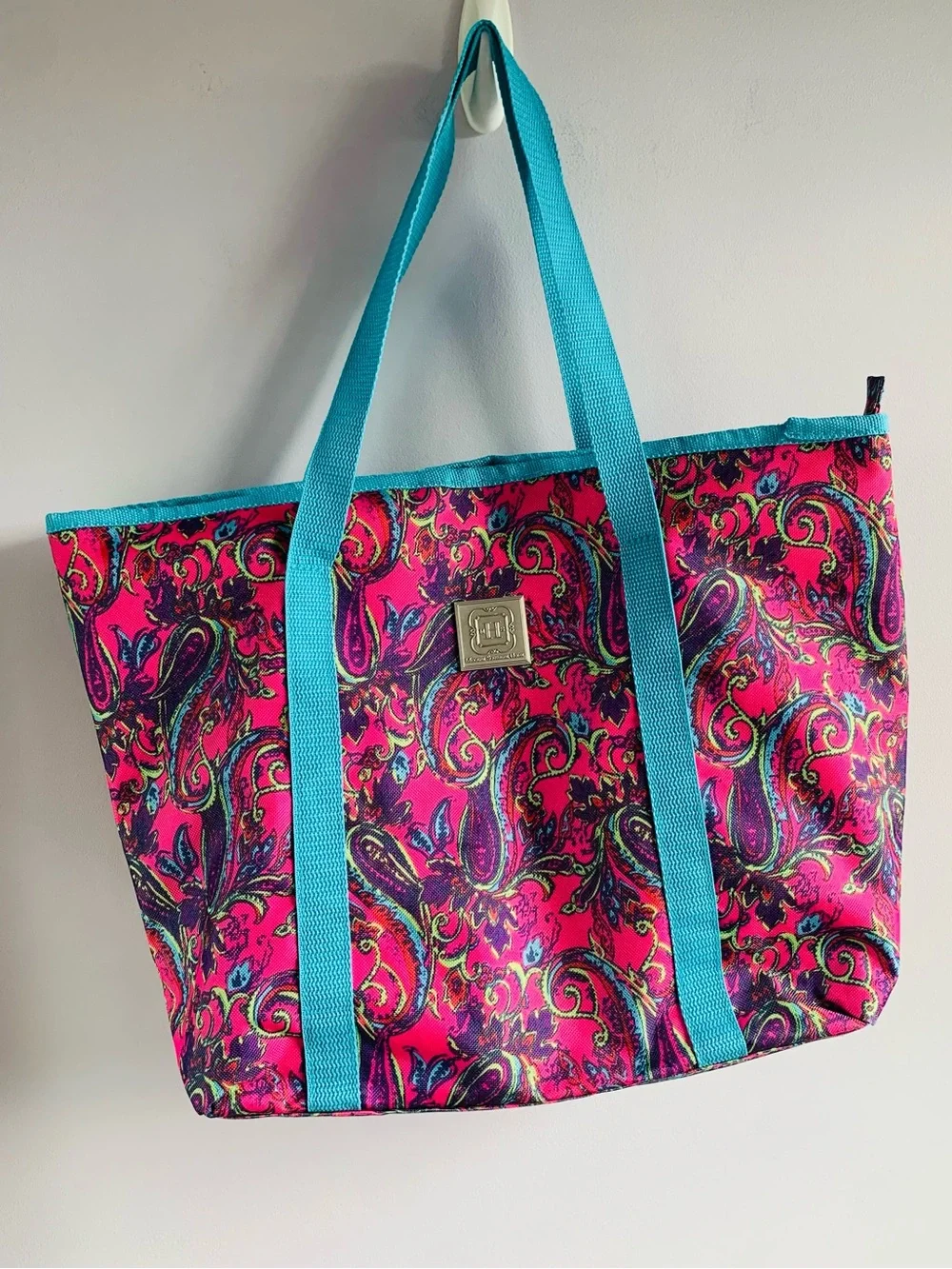 Modern Southern Home Medium Tote Bag Aqua Hot Pink Paisley Zip Top Roomy NWOT